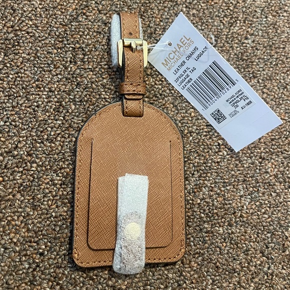 Michael KORS Luggage Leather Tag - Picture 1 of 3